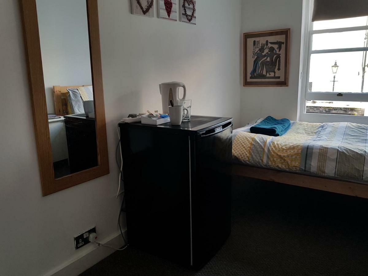 The Yard Brighton Hotel ภายนอก รูปภาพ